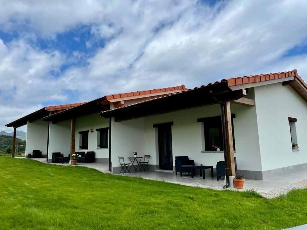 Apartamentos Los Manzanos Ribadesella Zewnętrze zdjęcie